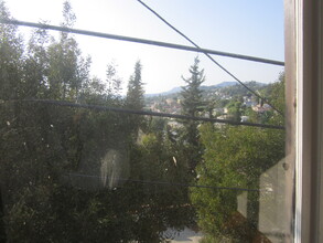 1439 Laveta Ter, Unit Rear South in Los Angeles, CA - Building Photo - Building Photo