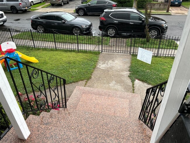 property at 19 Hickory Rd