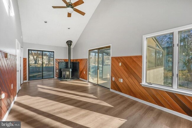 101 Railroad Blvd in Cherry Hill Township, NJ - Building Photo - Building Photo
