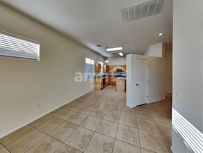 350 E Calle Nacrita in Green Valley, AZ - Building Photo - Building Photo