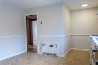 31-33 Evans St in Watertown, MA - Building Photo - Building Photo