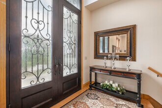 811 Western Hills Dr in Papillion, NE - Building Photo - Building Photo