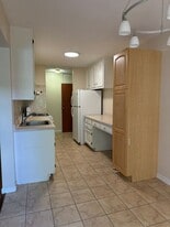 70 Shrewsbury Green Dr in Shrewsbury, MA - Building Photo