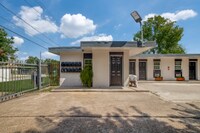 3714 Dabney St photo'