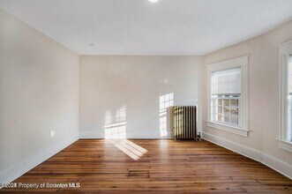 811 Grandview St in Scranton, PA - Building Photo - Building Photo