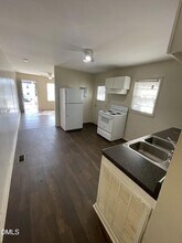 1007 Tipton St in Raleigh, NC - Foto de edificio - Building Photo