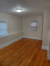 41 Saratoga Ave in Pleasantville, NY - Building Photo - Building Photo