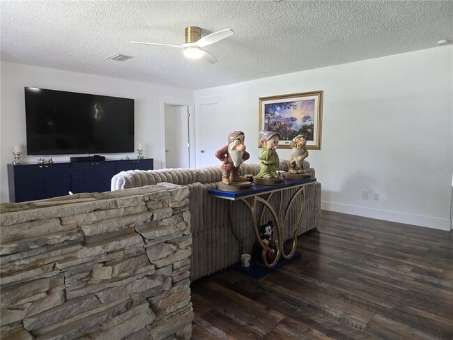 8163 Winter St in Brooksville, FL - Building Photo - Building Photo