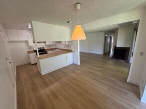 3000 53rd St in Sacramento, CA - Building Photo - Building Photo
