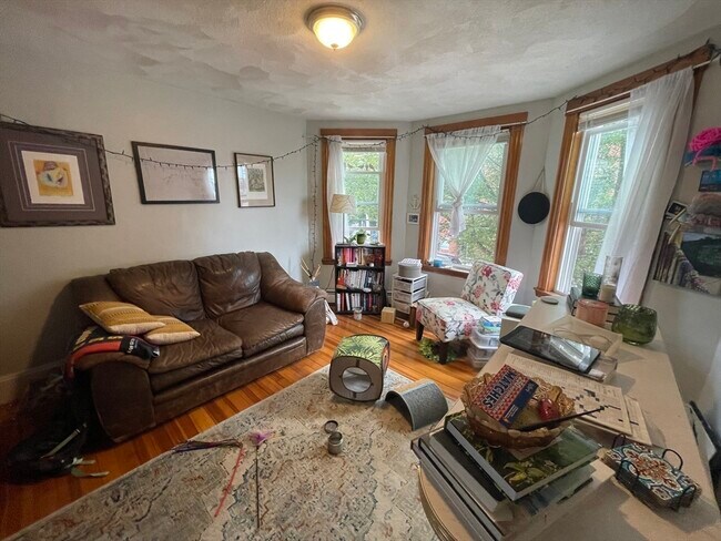 85 Beacon St in Somerville, MA - Building Photo - Building Photo