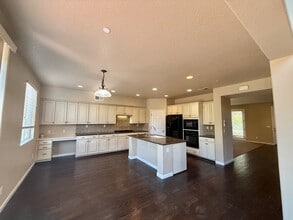 2366 Mack Pl in Woodland, CA - Building Photo - Building Photo