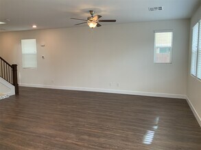 9270 Baylee Bay Ct in Las Vegas, NV - Foto de edificio - Building Photo