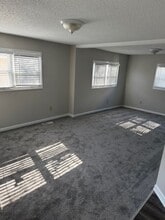 102 Hickory St in Charleston, SC - Foto de edificio - Building Photo