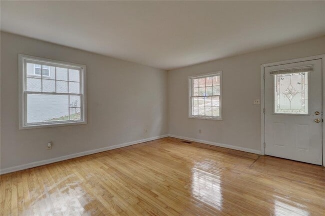 4168 Tara Dr in Forest Park, GA - Building Photo - Building Photo