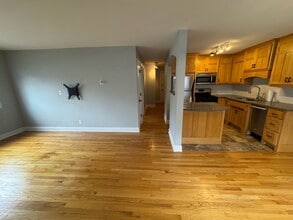 2507 Bryant Ave S in Minneapolis, MN - Building Photo - Building Photo