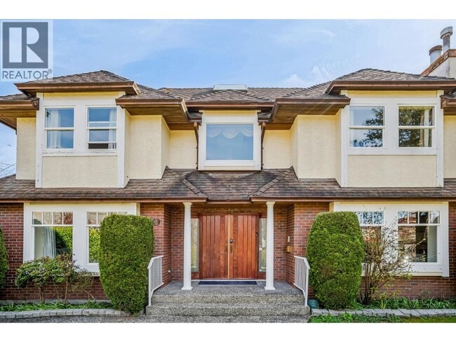 520 W 26th Ave in Vancouver, BC - Building Photo - Building Photo