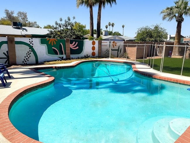 1911 E Gemini Dr in Tempe, AZ - Building Photo - Building Photo