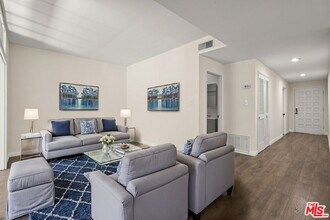 1228 N La Cienega Blvd in West Hollywood, CA - Building Photo - Building Photo