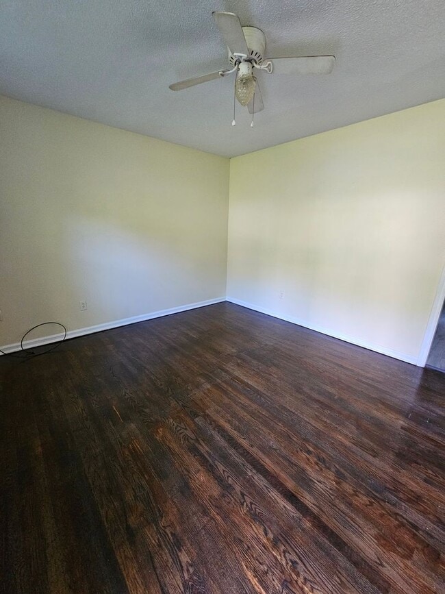 203 Brinkley Pl in High Point, NC - Building Photo - Building Photo