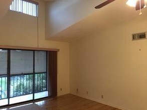 811 Sky Pine Way-Unit -C3 in Greenacres, FL - Foto de edificio - Building Photo