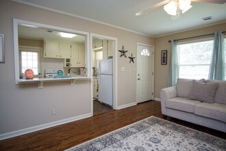 945 E 37th Pl in Tulsa, OK - Building Photo - Building Photo