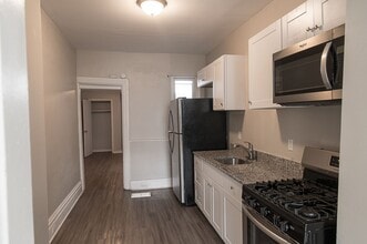 332 Hamilton St in Harrisburg, PA - Building Photo - Building Photo