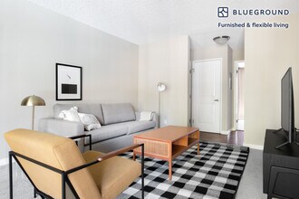 877 Heatherstone Way-Unit -FL2-ID442 in Mountain View, CA - Building Photo - Building Photo