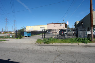 12006 Runnymede St in North Hollywood, CA - Building Photo - Building Photo