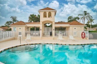 16561 Wellington Lakes Cir in Ft. Myers, FL - Building Photo - Building Photo