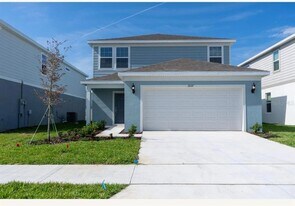 2007 Alluring Ln in Davenport, FL - Building Photo