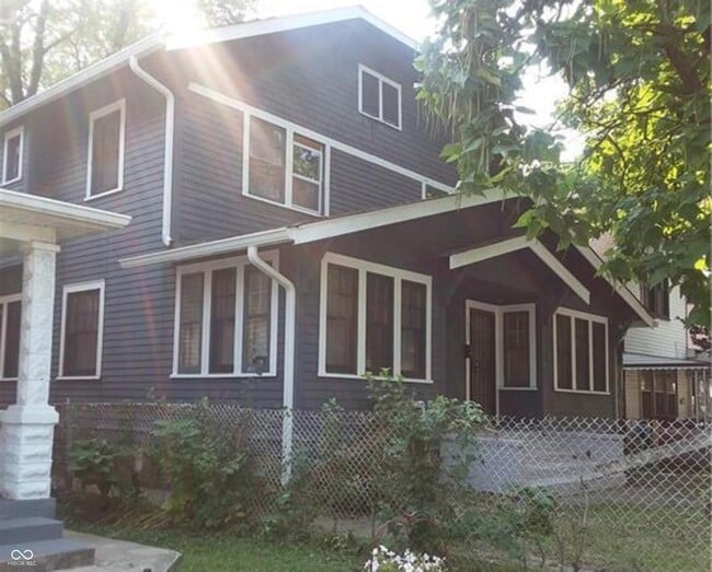3537 N Capitol Ave in Indianapolis, IN - Building Photo - Building Photo