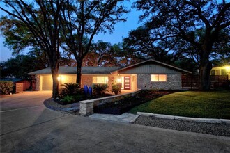 1507 Norris Dr in Austin, TX - Building Photo - Building Photo