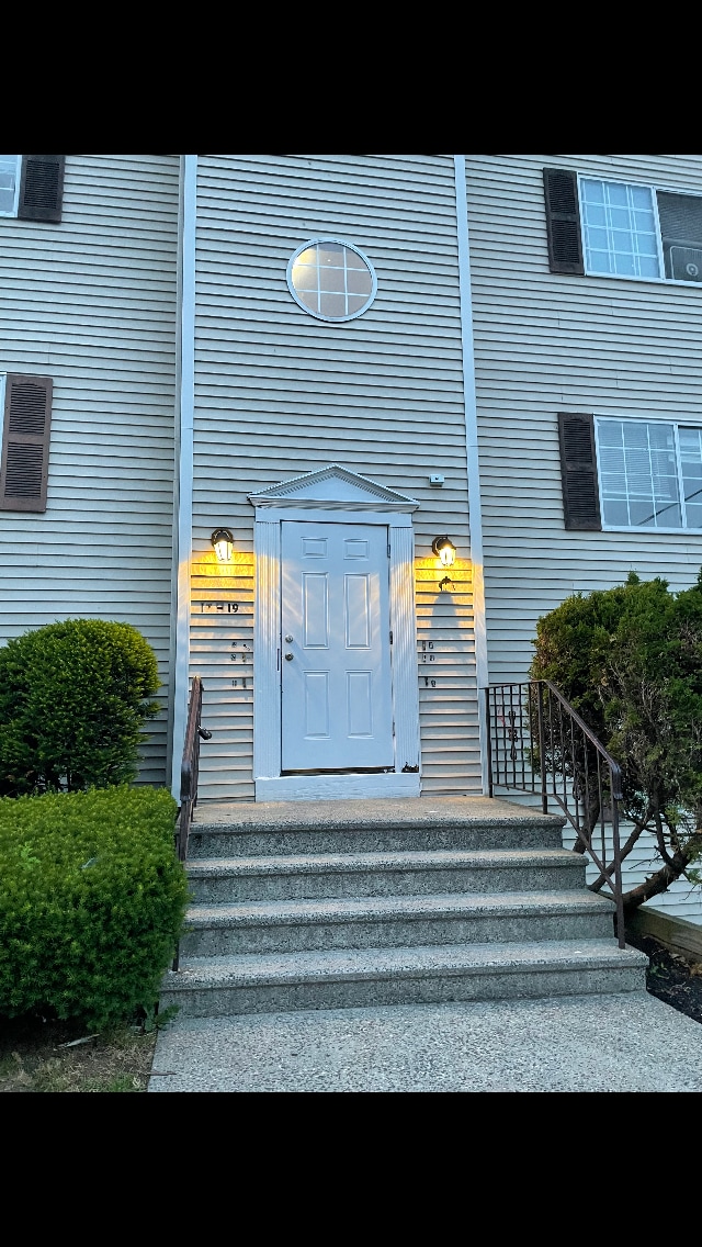 property at 17 3rd St