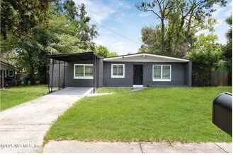 9155 Sibbald Rd in Jacksonville, FL - Foto de edificio - Building Photo