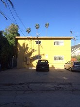 705 6th Ave in Venice, CA - Foto de edificio - Building Photo
