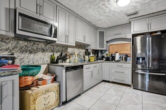 6214 Wauconda Way W in Greenacres, FL - Building Photo - Building Photo