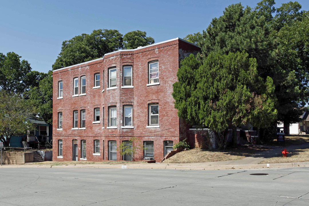 802 NW 8th St in Oklahoma City, OK - Building Photo