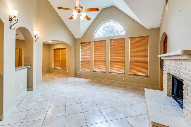 property at 6017 Kelsing Cove