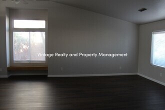 3375 Buttrick Ln in Stockton, CA - Building Photo - Building Photo