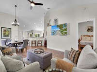 5045 Cedar Springs Dr in Naples, FL - Foto de edificio - Building Photo