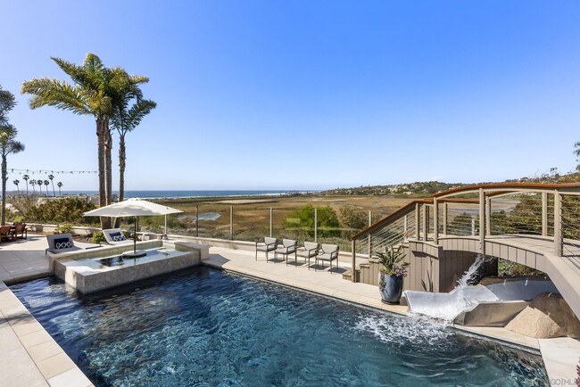 210 Gibson Point in Solana Beach, CA - Building Photo - Building Photo