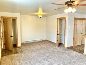 1234 Phoenix Ave in Helena, MT - Building Photo - Building Photo