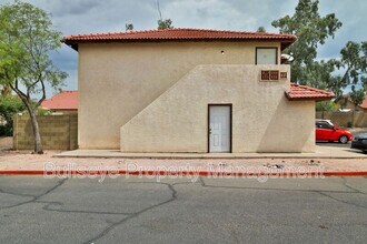2650 E McKellips Rd in Mesa, AZ - Foto de edificio - Building Photo