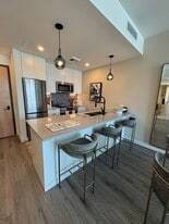 163 NW 26th St, Unit A3 in Miami, FL - Building Photo