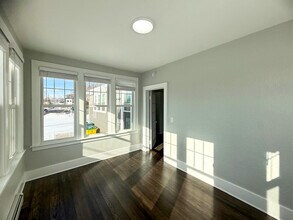 36465 Main St in New Baltimore, MI - Building Photo - Building Photo