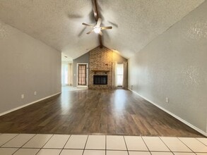 5225 Brazos Ave in Midland, TX - Building Photo - Building Photo