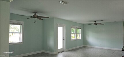 1626 Grace Ave in Ft. Myers, FL - Building Photo - Building Photo
