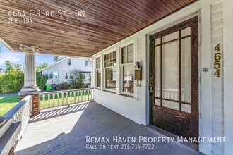 4654 E 93rd St in Garfield Heights, OH - Foto de edificio - Building Photo