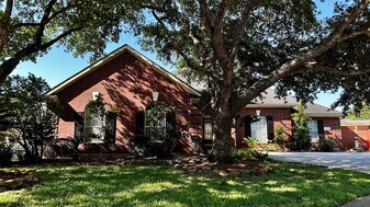 12015 Concho Bay Ct in Houston, TX - Building Photo