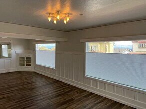 911 Shell Ave in Pacific Grove, CA - Building Photo - Building Photo